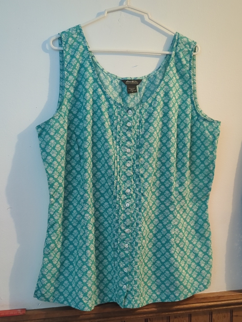 Eddie Bauer Women's  Teal Green Floral Button-Front Sleeveless Top Size XL